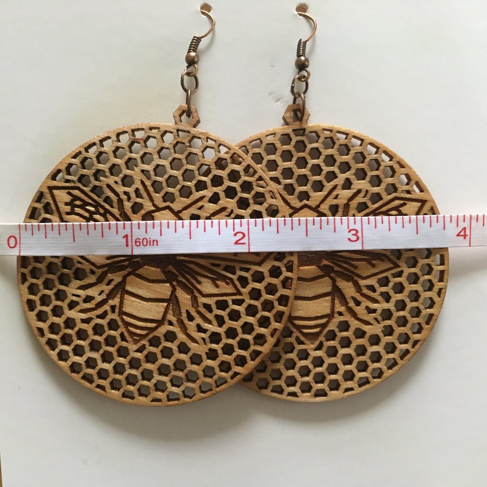 Large Circle Wood Honeycomb Bee Lazer Cut Earrings - Picture 4 of 4